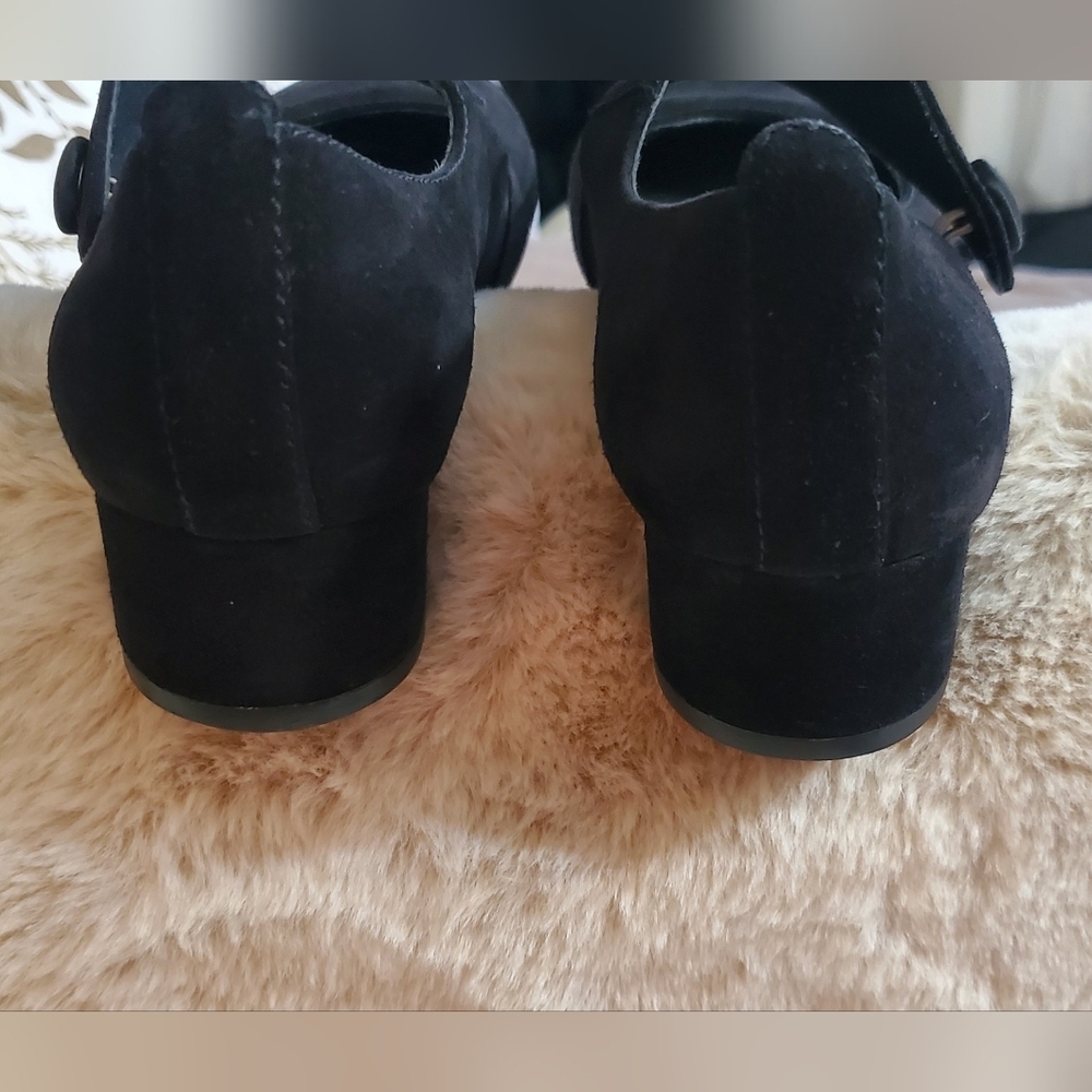 Indigo Mary Jane Black Suede leather Women's  1.5" Heel. Sz 6 - Picture 7 of 8